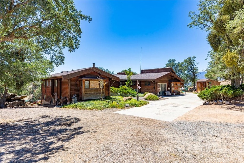 24087 Clover Spring Property Photo 1