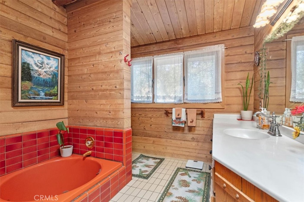 24087 Clover Spring Property Photo 17
