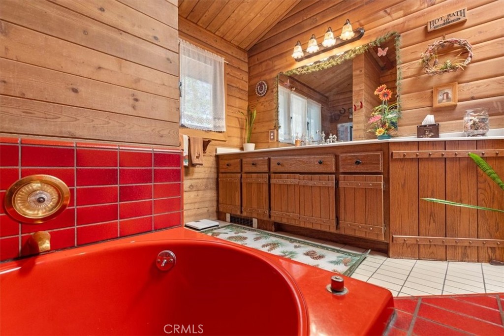 24087 Clover Spring Property Photo 19