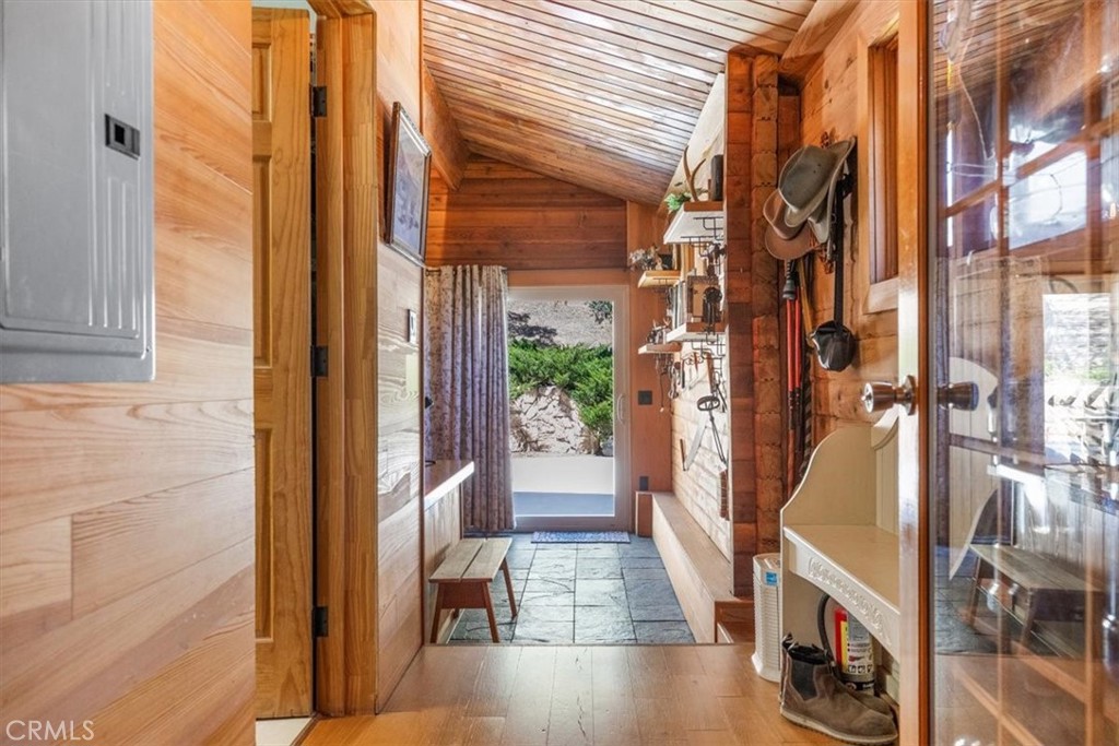 24087 Clover Spring Property Photo 36