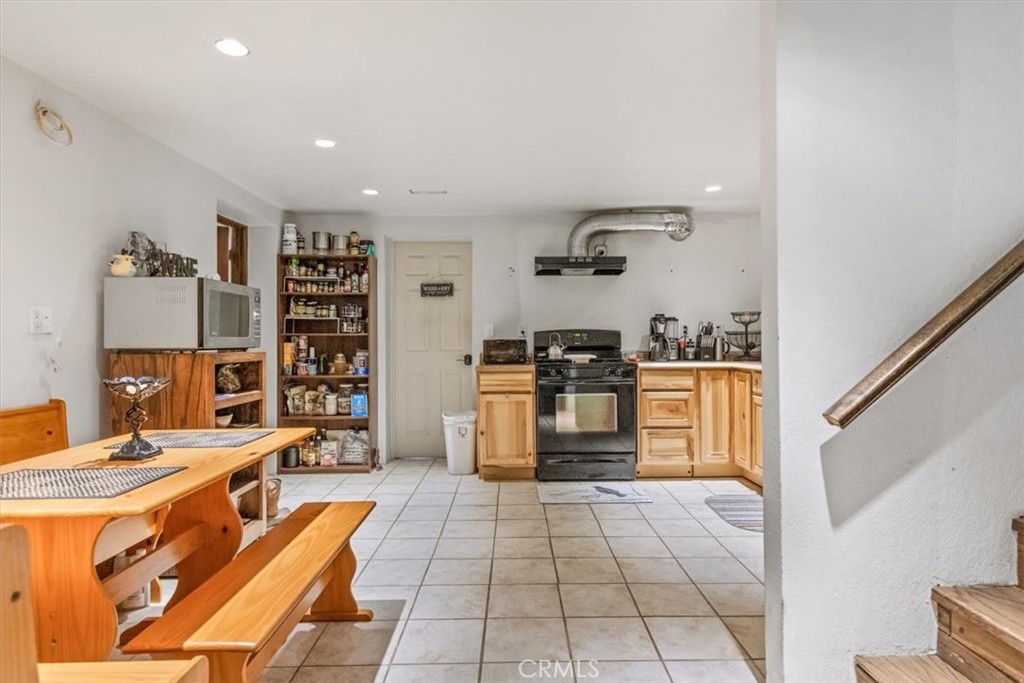 24087 Clover Spring Property Photo 37