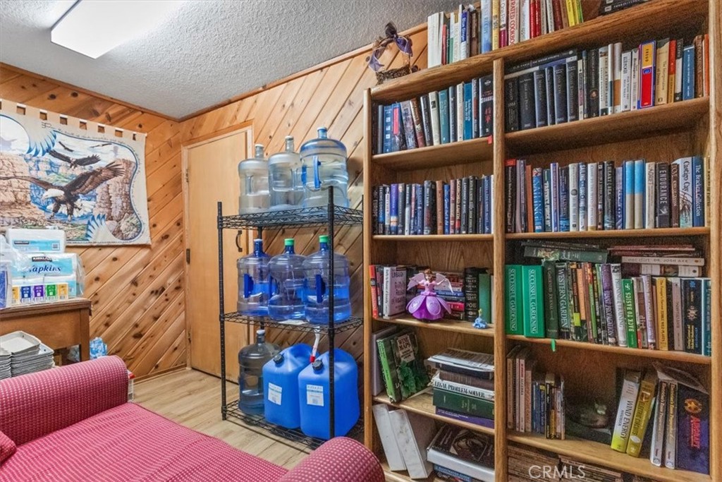24087 Clover Spring Property Photo 48