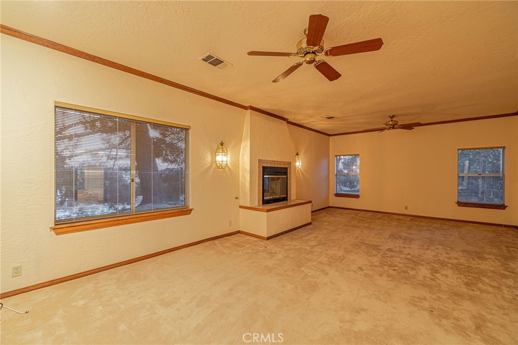 19459 Shasta Road Property Photo 33