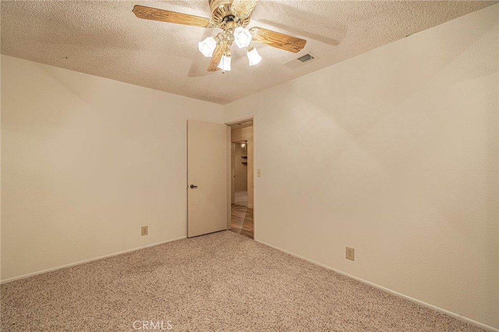 19459 Shasta Road Property Photo 44