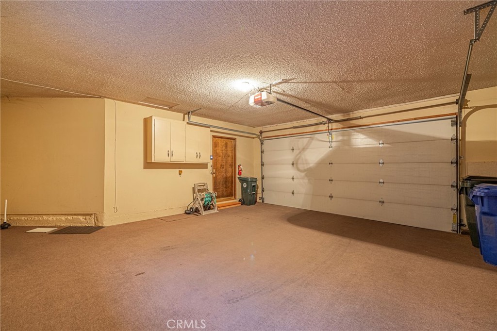 19459 Shasta Road Property Photo 55