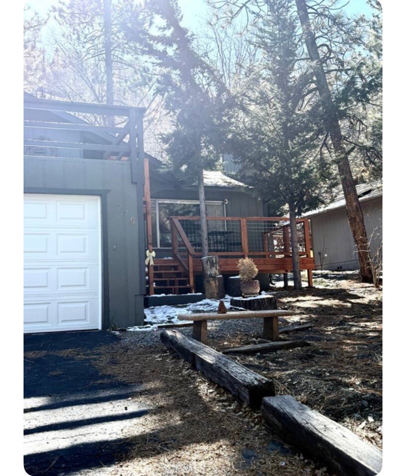 779 Oriole Property Photo 32
