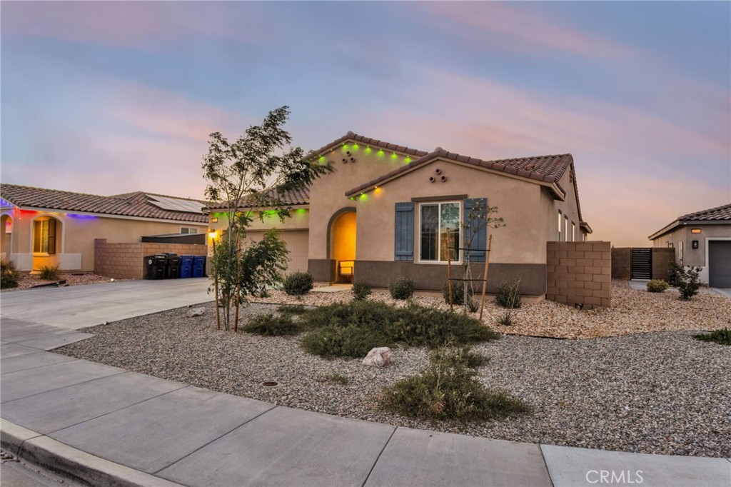 11972 Caleta Way Property Photo 3