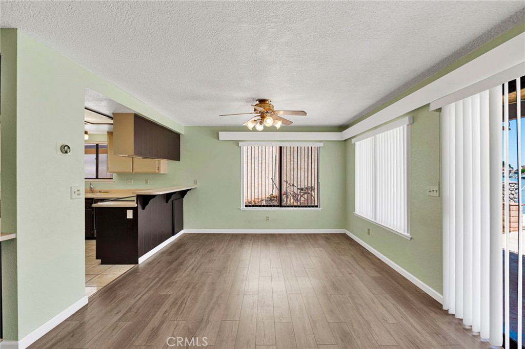 18420 Niagara Property Photo 11