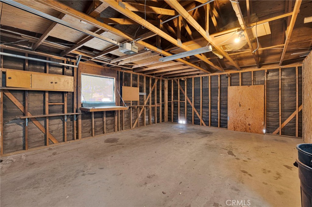 18420 Niagara Property Photo 34