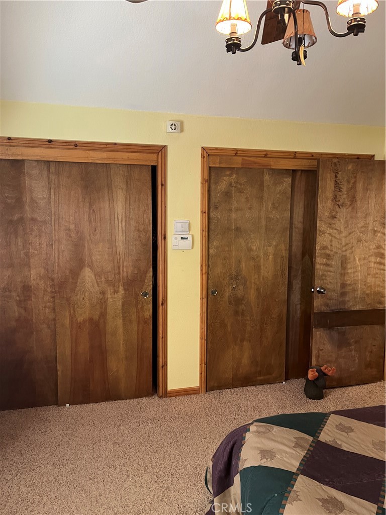 1366 Laura Property Photo 14