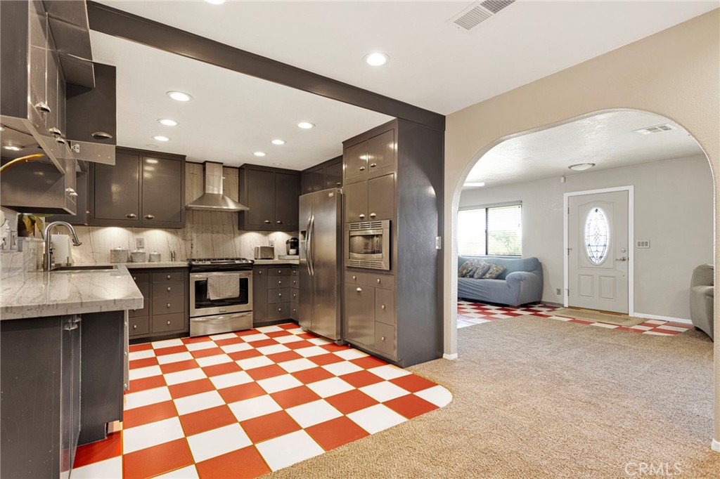 11590 Peach Property Photo 11