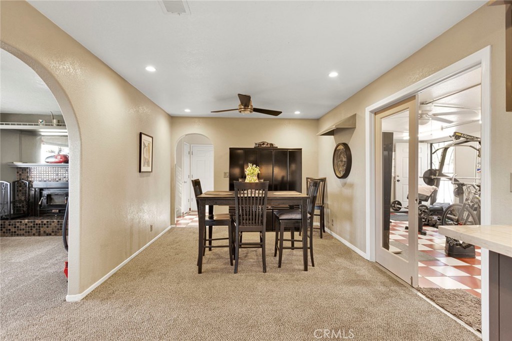 11590 Peach Property Photo 12