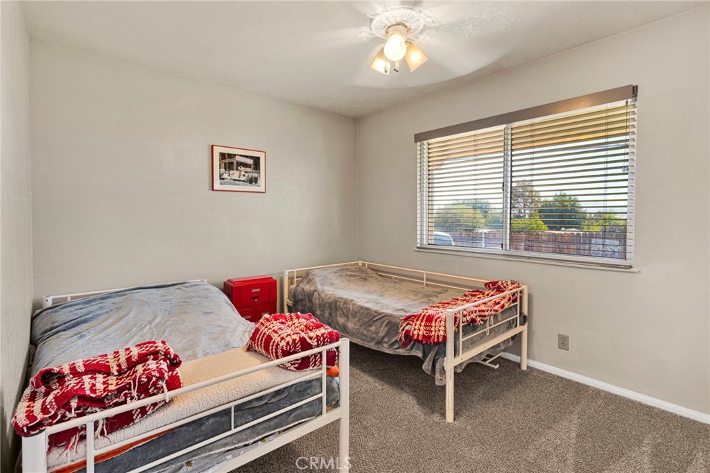 11590 Peach Property Photo 18