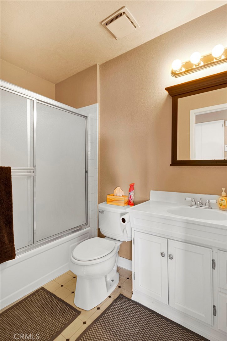 11590 Peach Property Photo 19