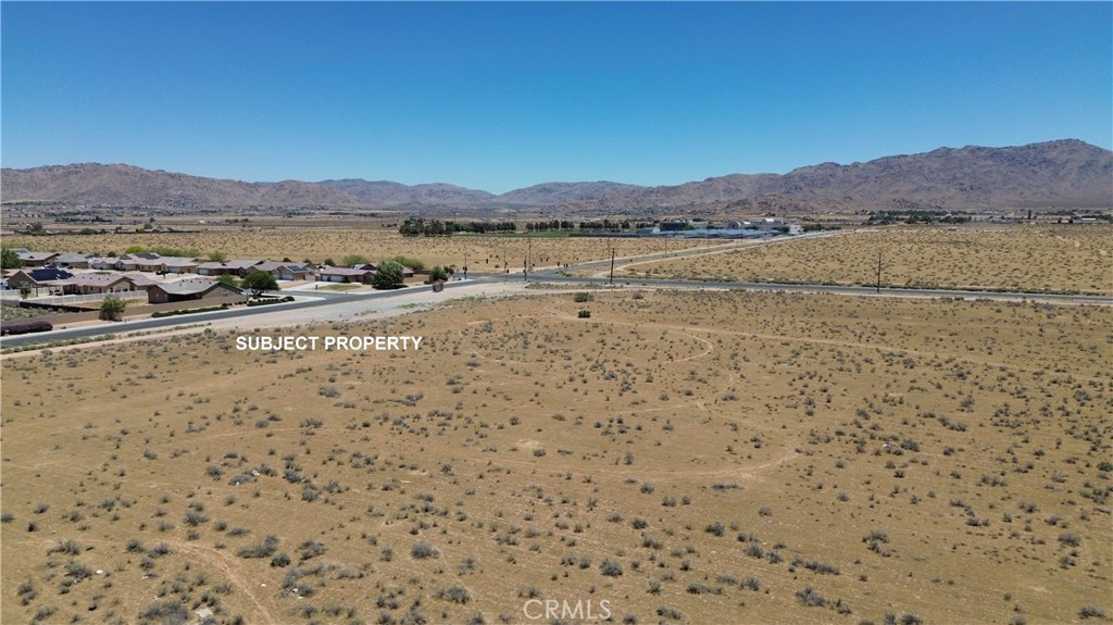 3112721 28 Central Road Property Photo 9