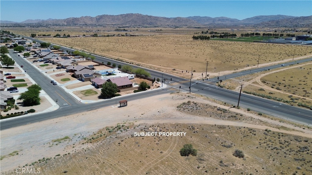 3112721 28 Central Road Property Photo 14