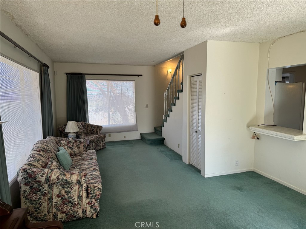 9432 Mountain Road Property Photo 4