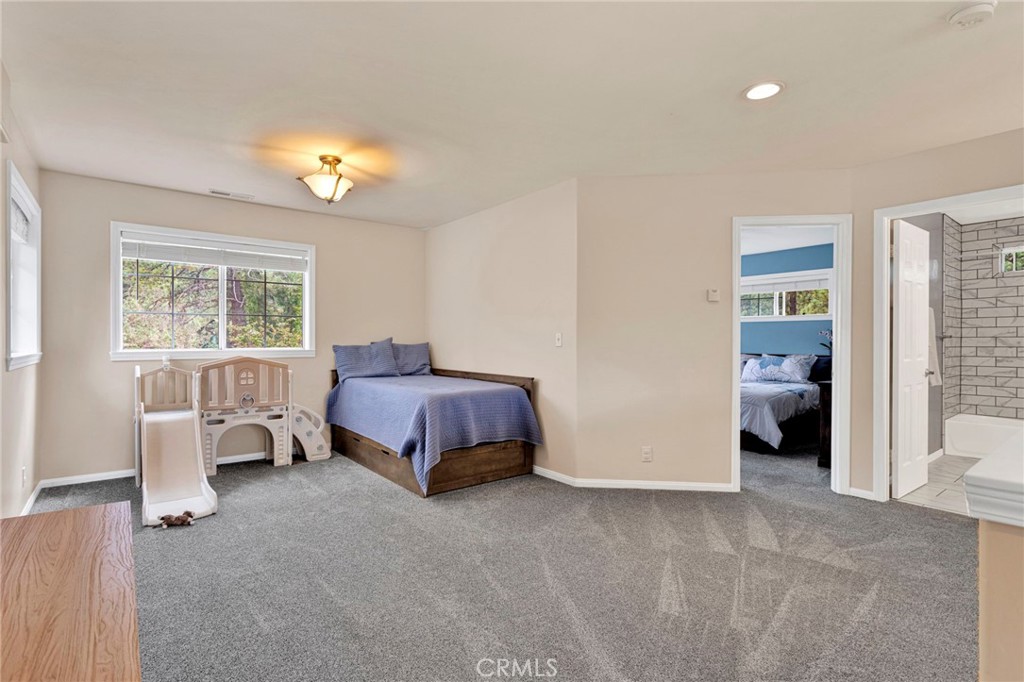 2660 State Property Photo 42
