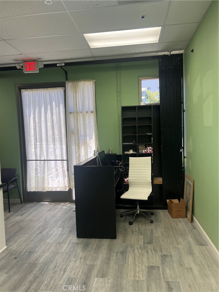 2079 Compton Avenue Property Photo 12