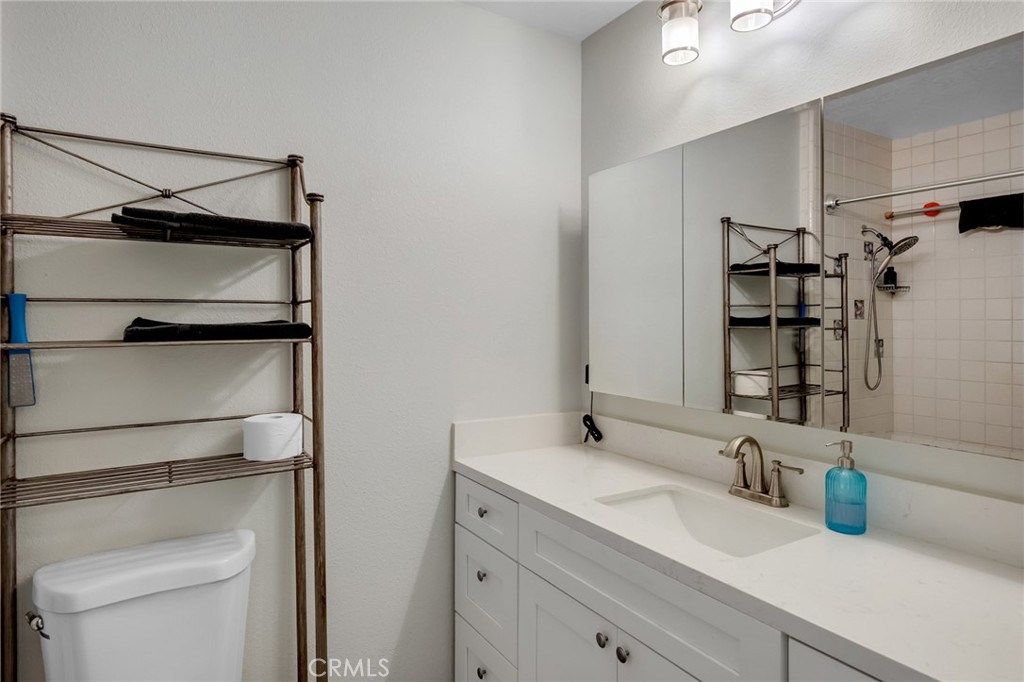 18310 Santa Fe Property Photo 18