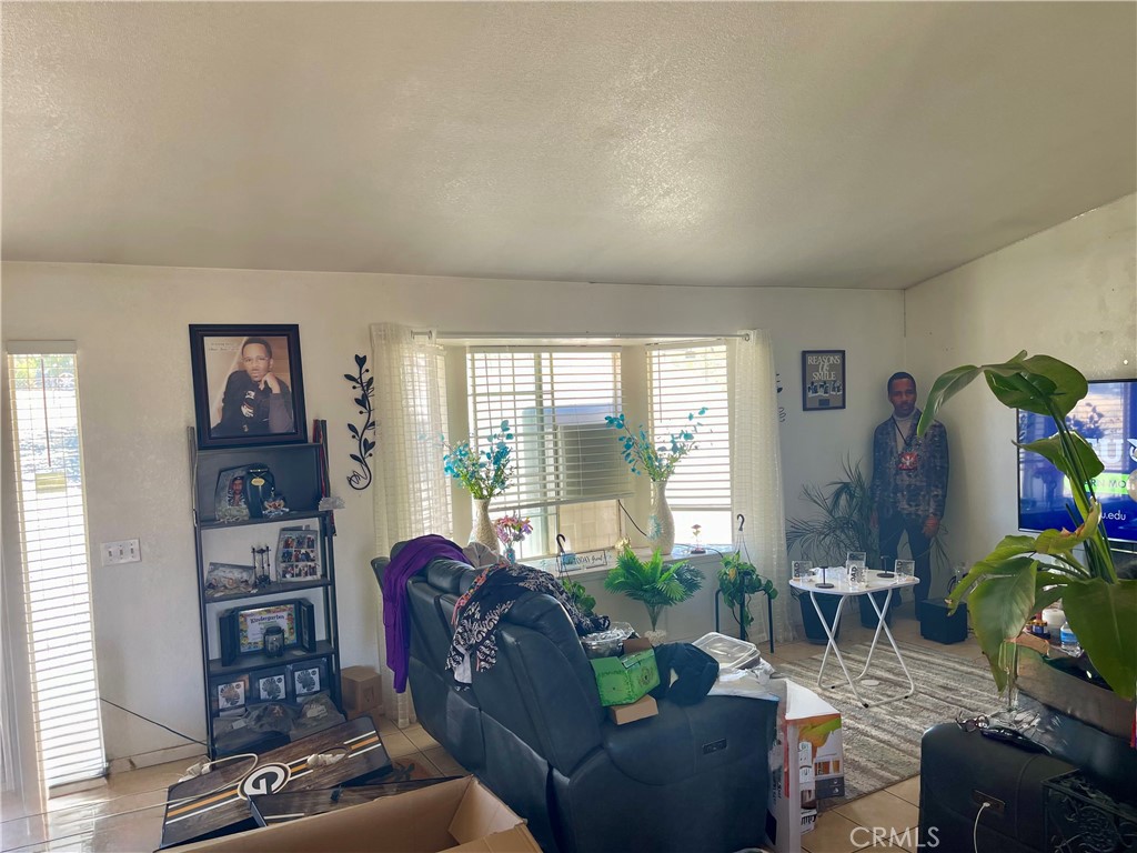 16131 Llanada Property Photo 2