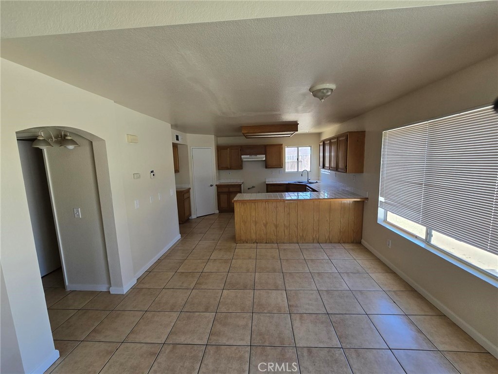 10528 Cascade Court Property Photo 4