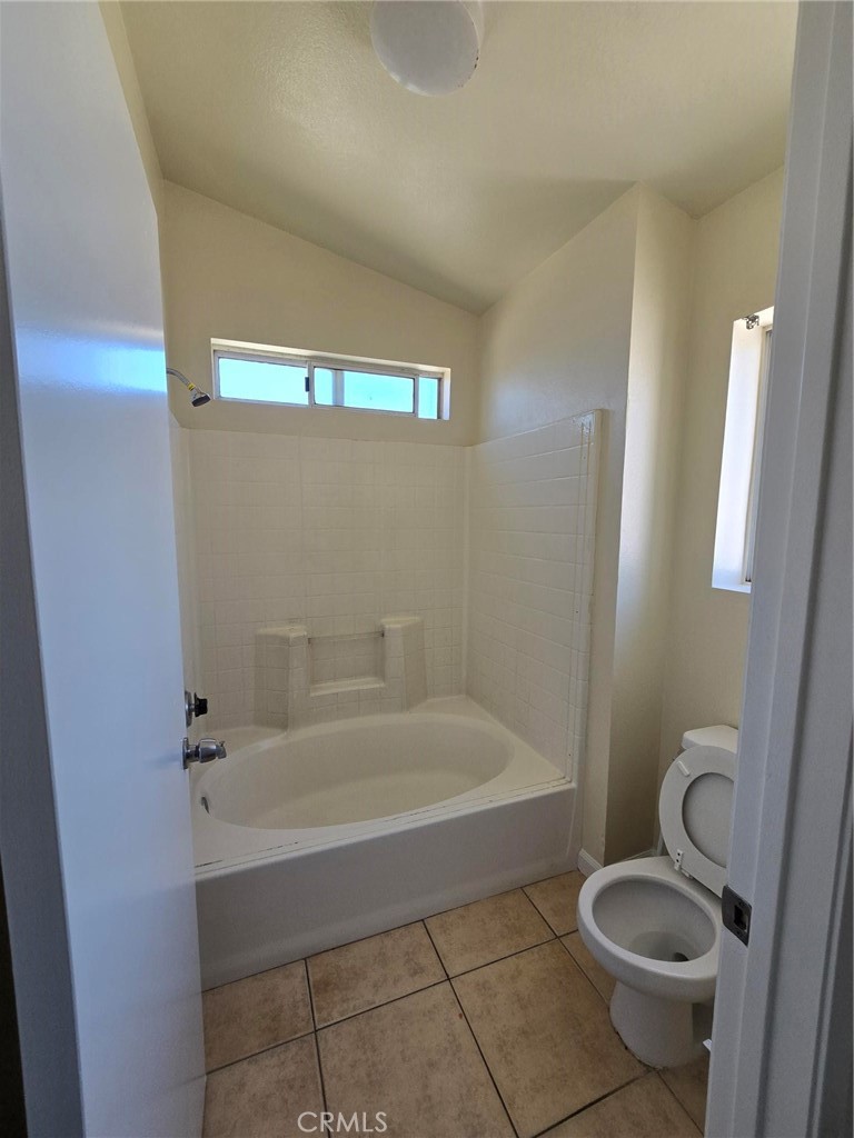 10528 Cascade Court Property Photo 10