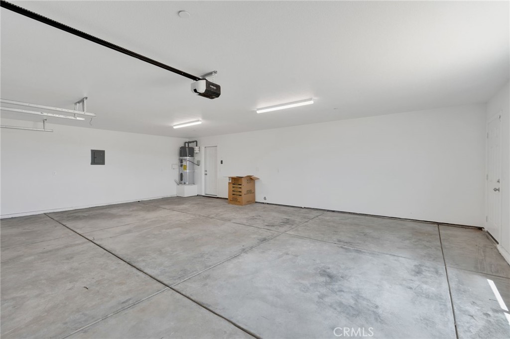 9835 Pyrite Avenue Property Photo 45