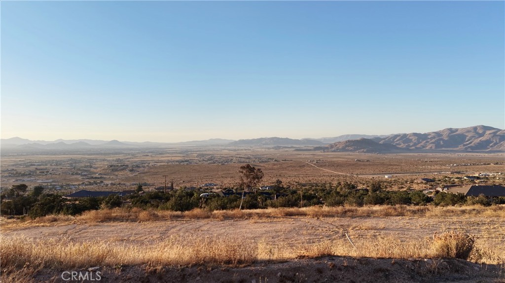 23528 Mountain View Property Photo 1