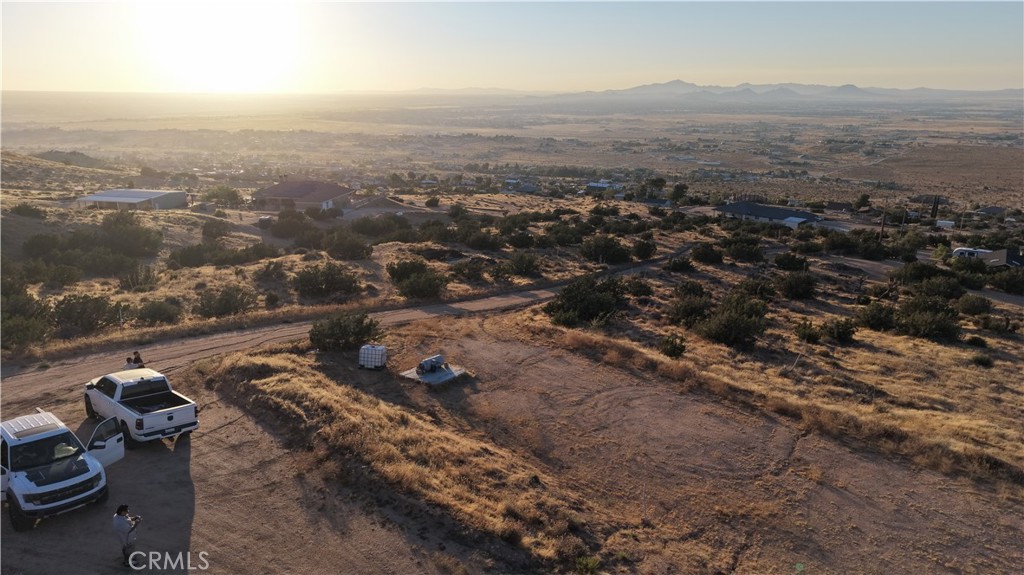 23528 Mountain View Property Photo 2