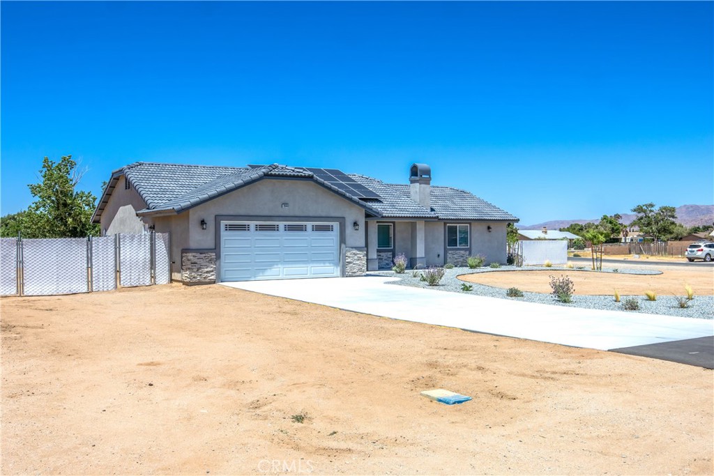 20948 Verde Drive Property Photo 2