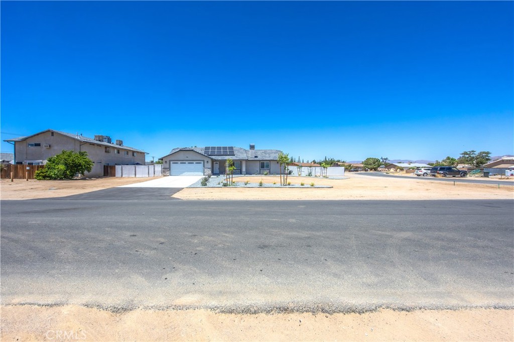 20948 Verde Drive Property Photo 3