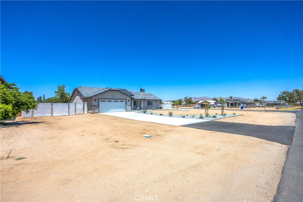 20948 Verde Drive Property Photo 4