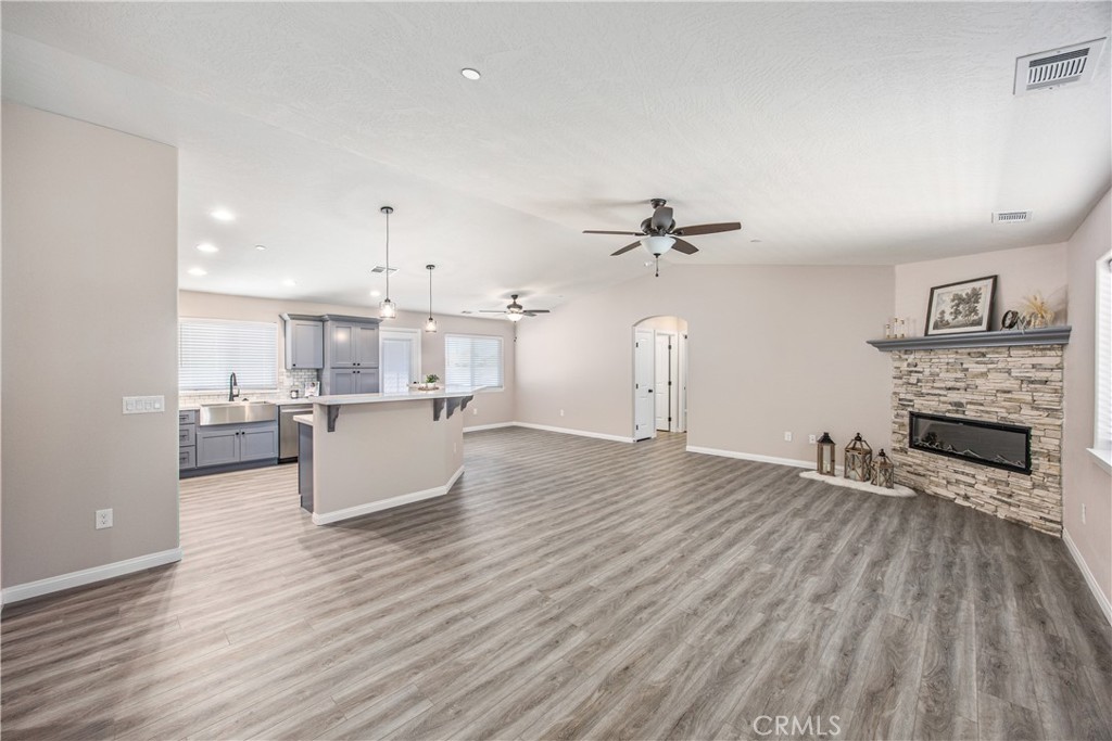 20948 Verde Drive Property Photo 10