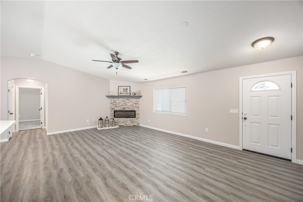 20948 Verde Drive Property Photo 11