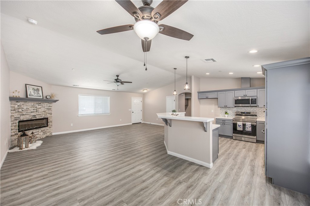 20948 Verde Drive Property Photo 16