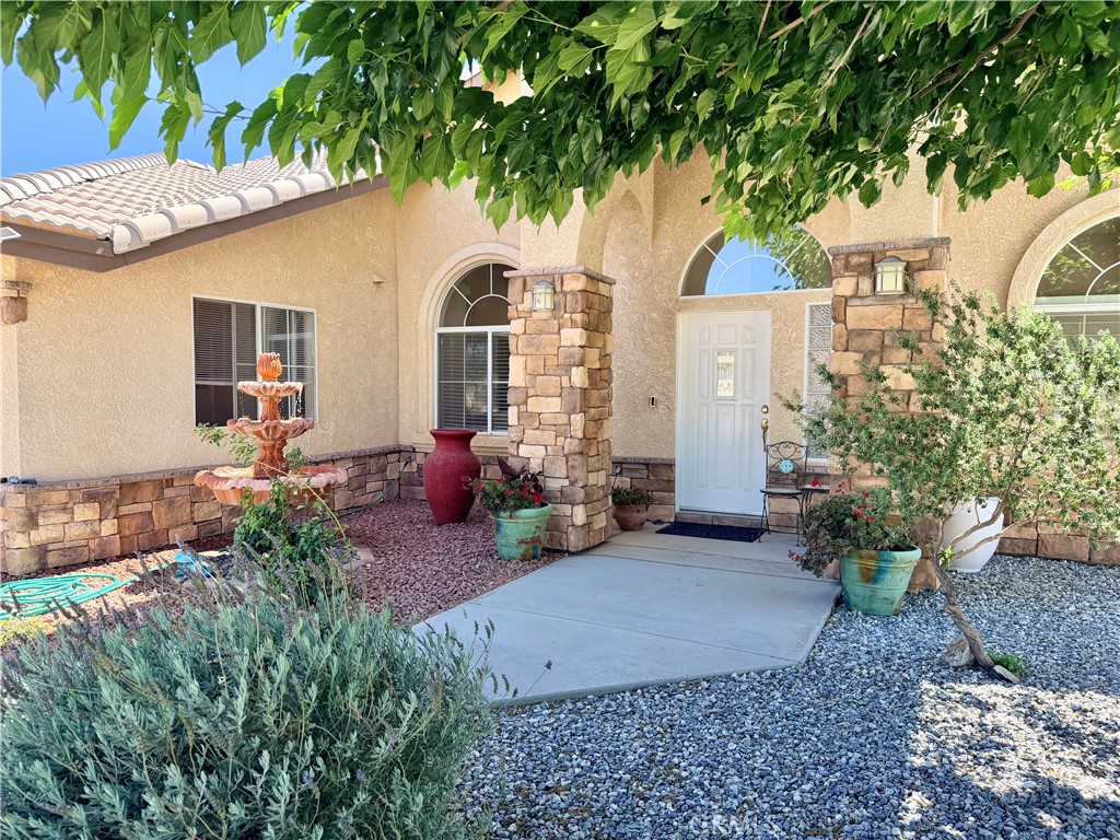 8535 Alta Mesa Road Property Photo 2