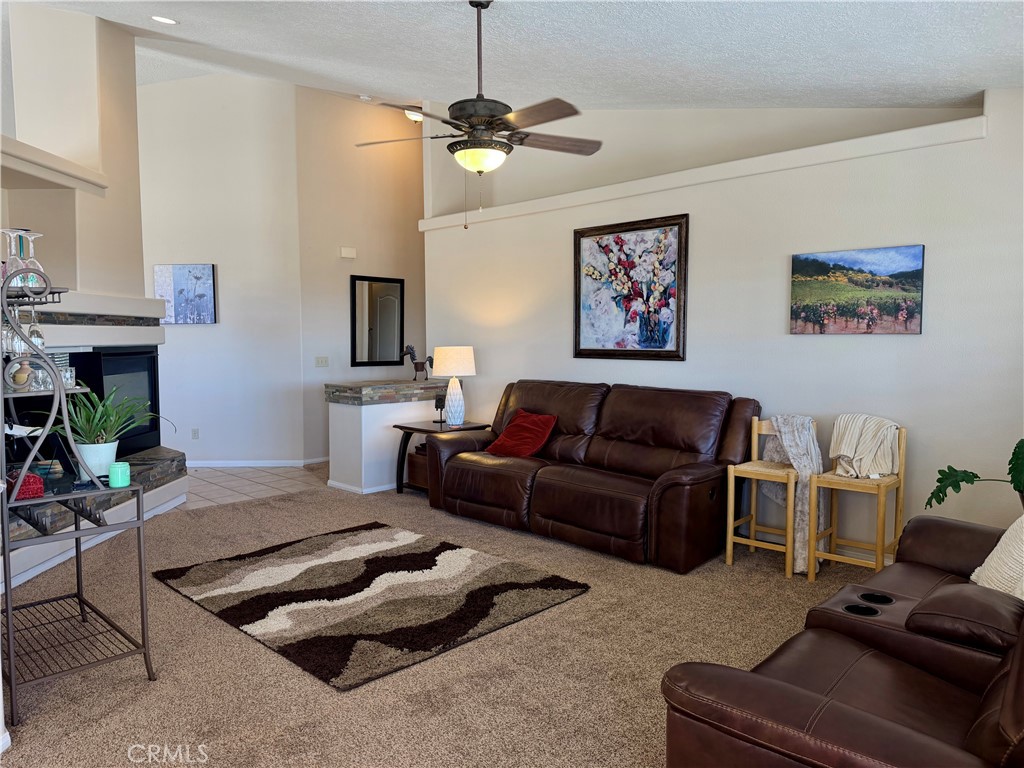 8535 Alta Mesa Road Property Photo 9