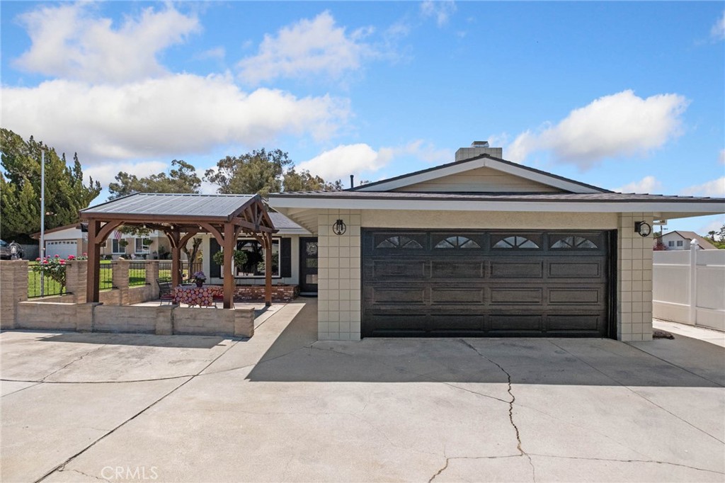 1510 Pamela Property Photo 1