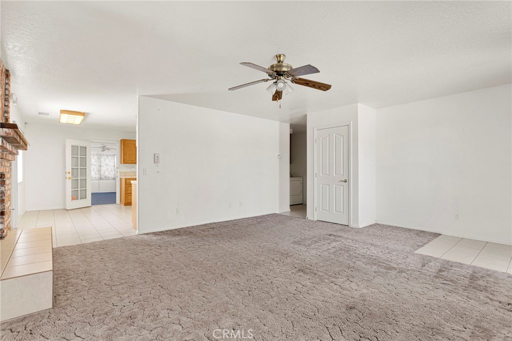 11281 4th Property Photo 9