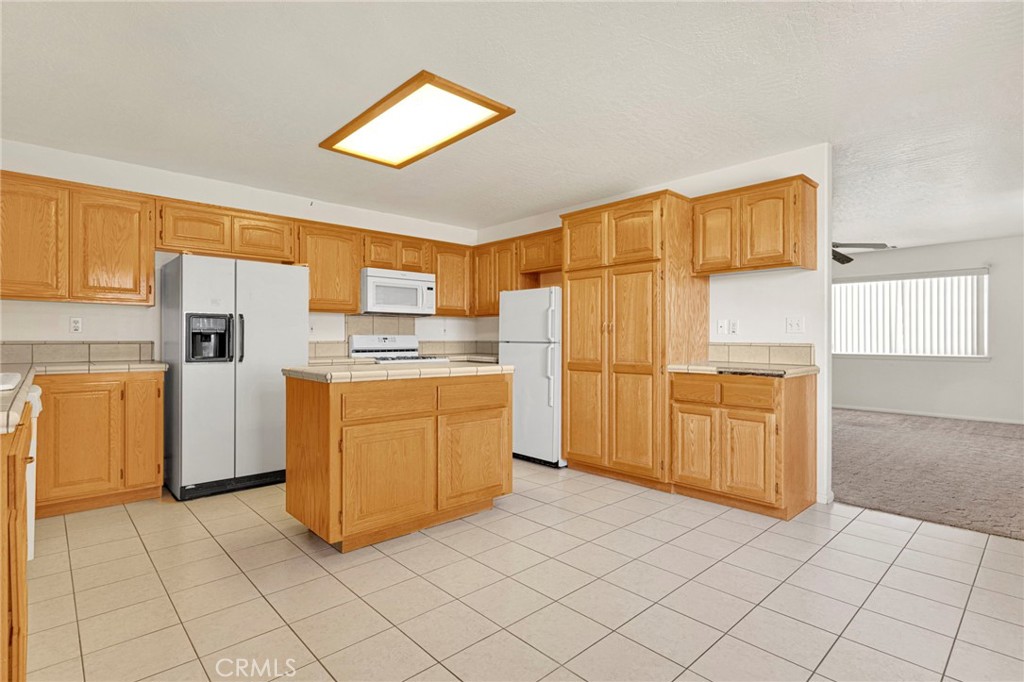 11281 4th Property Photo 12