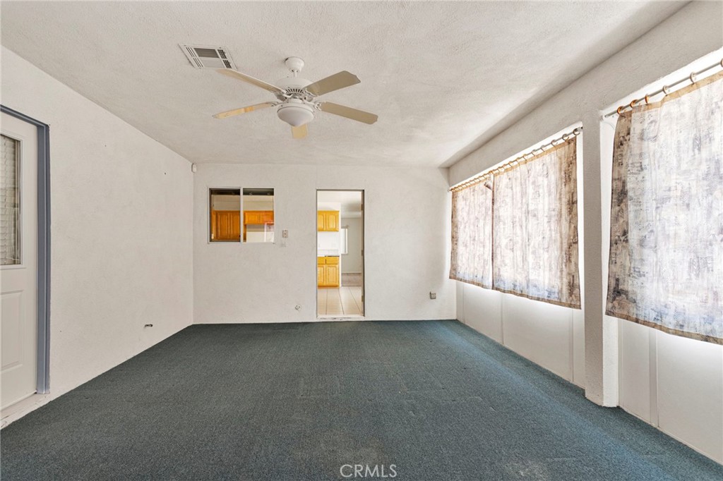 11281 4th Property Photo 14