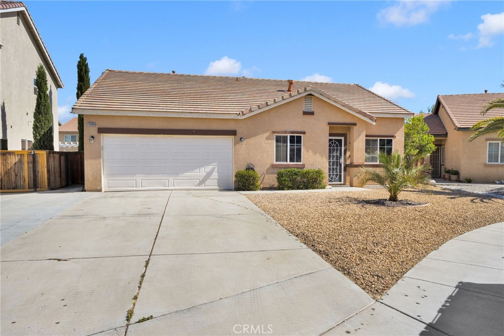 13980 Doria Property Photo 3