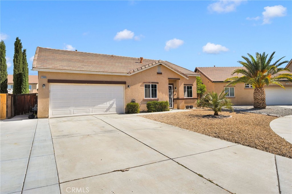 13980 Doria Property Photo 4