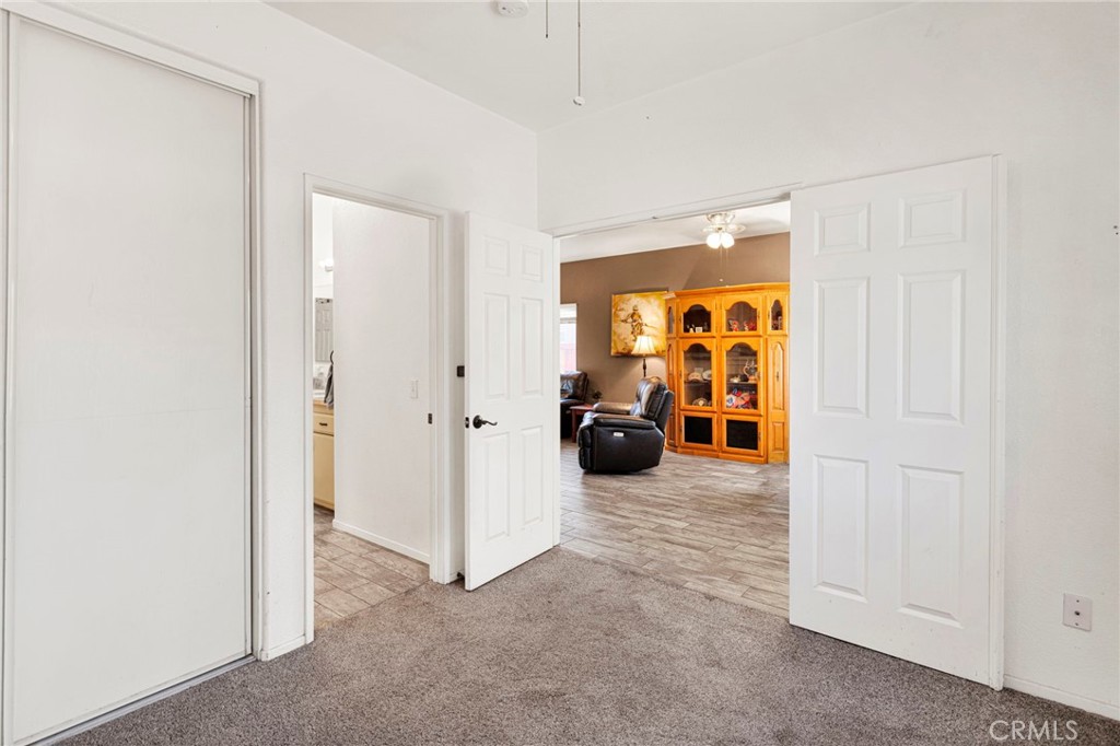 13980 Doria Property Photo 24
