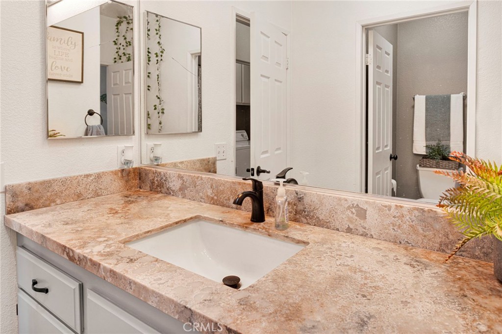 13980 Doria Property Photo 29