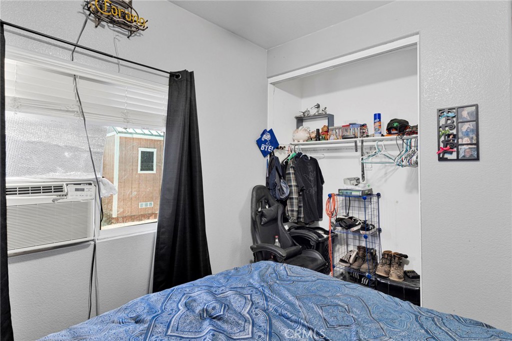 13980 Doria Property Photo 32