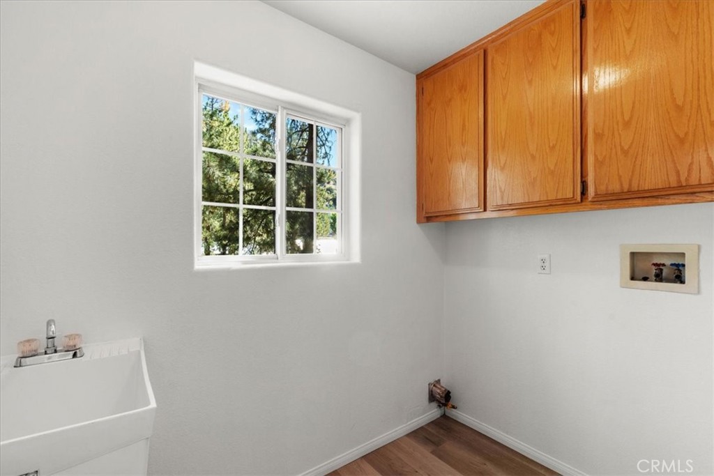 1536 Ross Property Photo 12