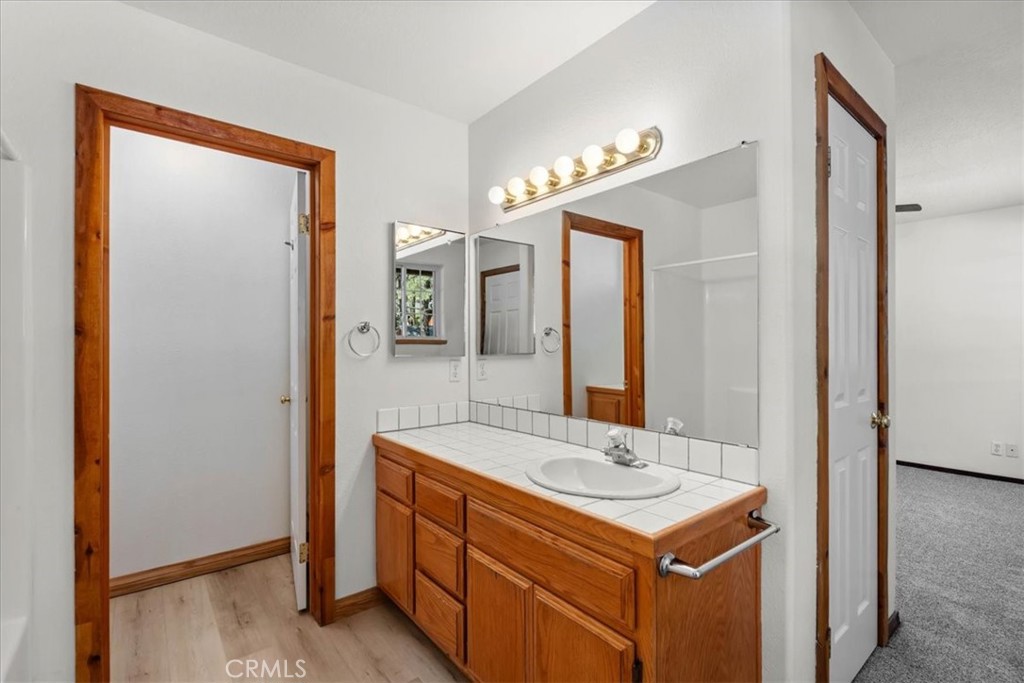 1536 Ross Property Photo 18