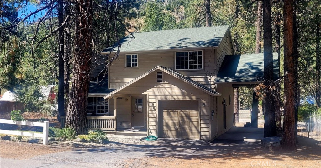 1536 Ross Property Photo 24